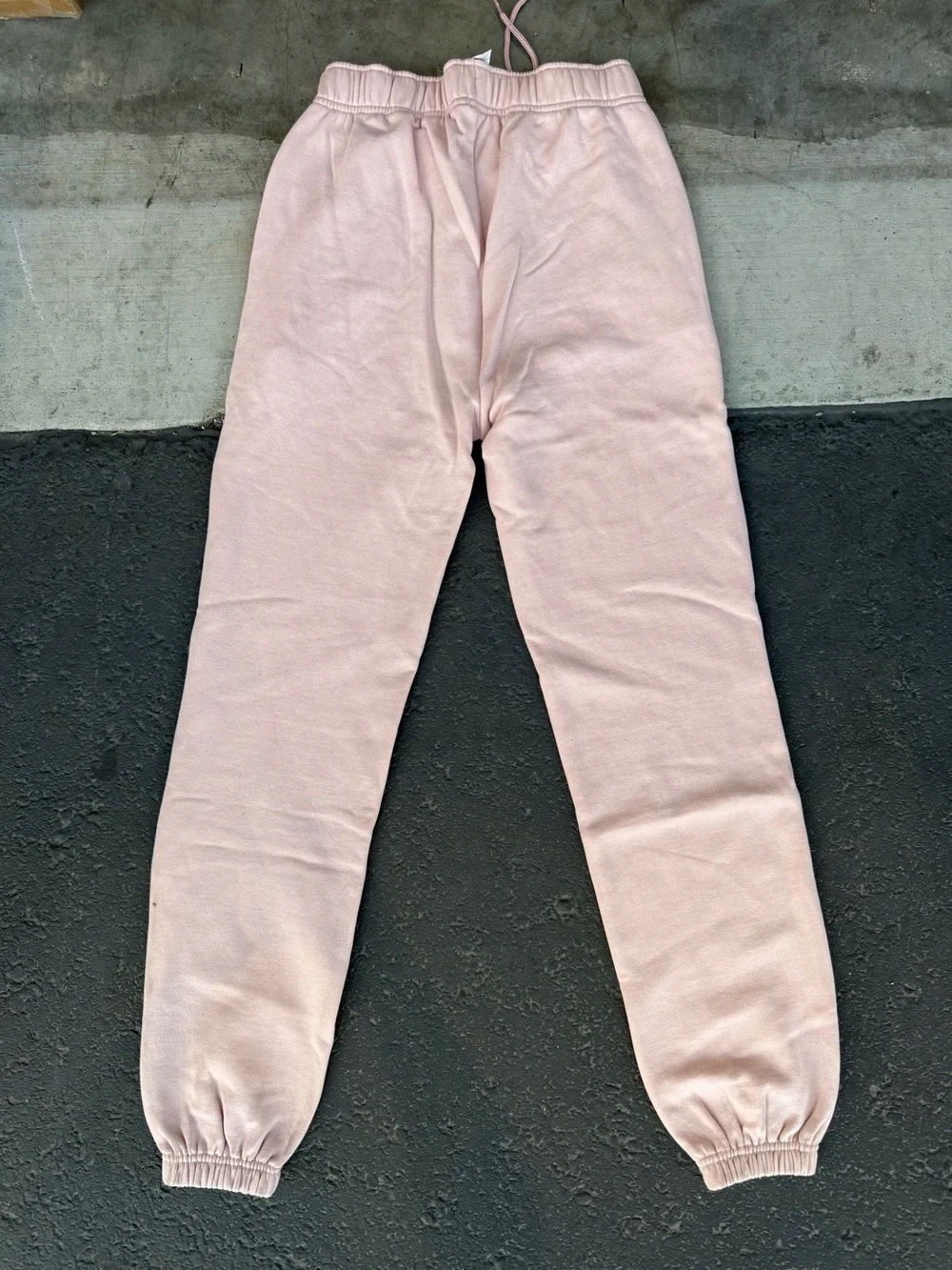 ALO Yoga  Blush Pink Jogger Sweatpants